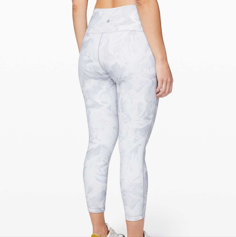 Lululemon Wunder Under HR Tight 25" *Full-On Luxtreme Tropical Shadow Starlight